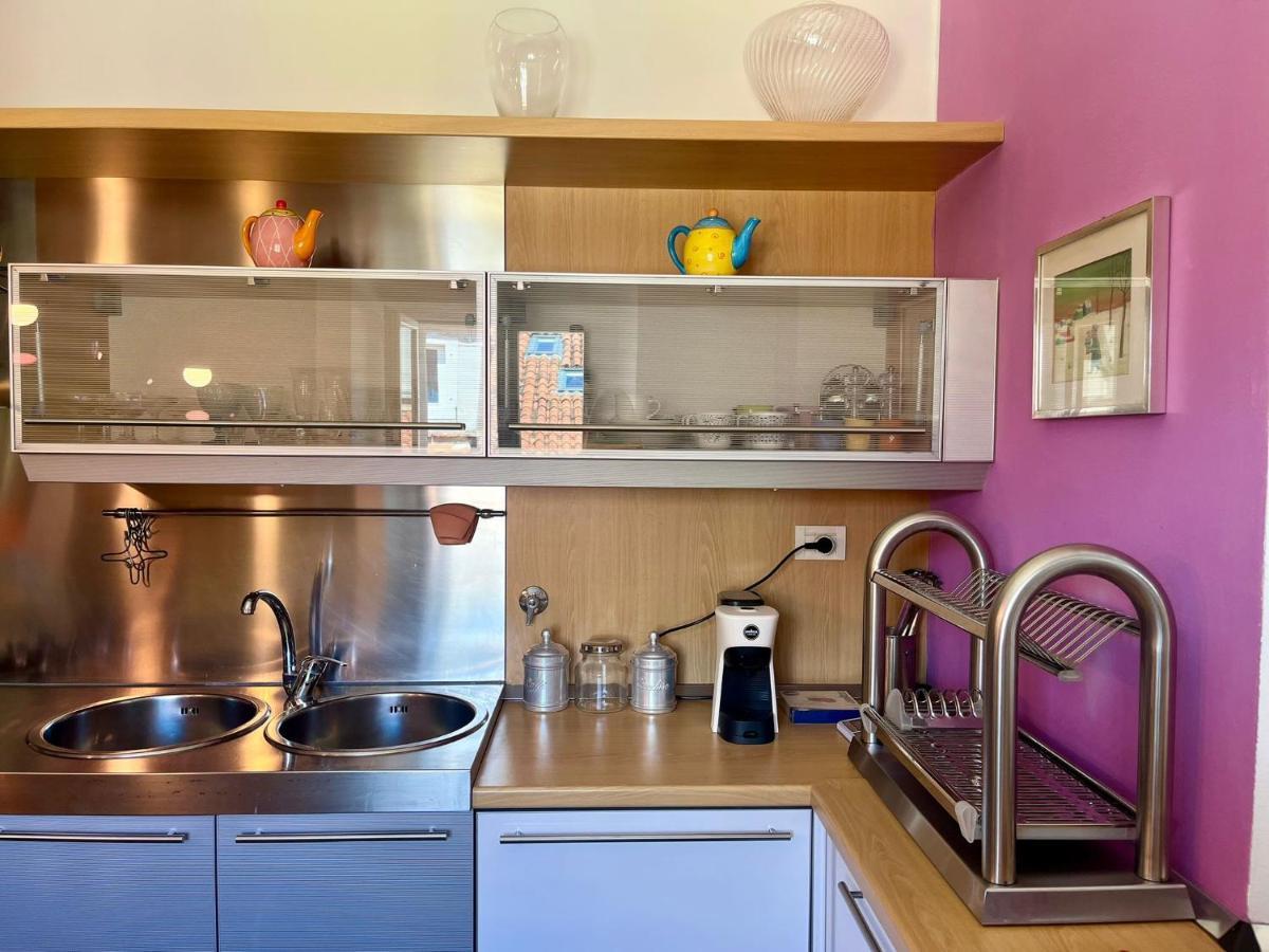 Charlotte Deluxe Apartament Near Piazza Unita Appartamento